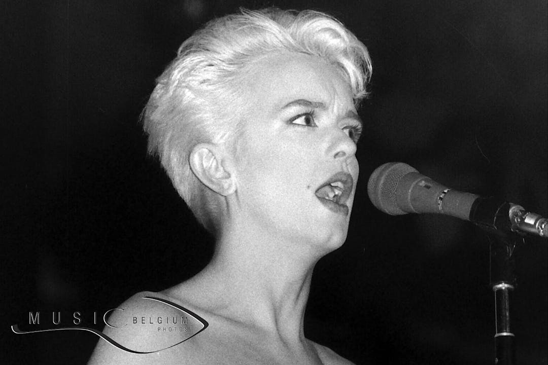 Sarah Osborne - Allez Allez