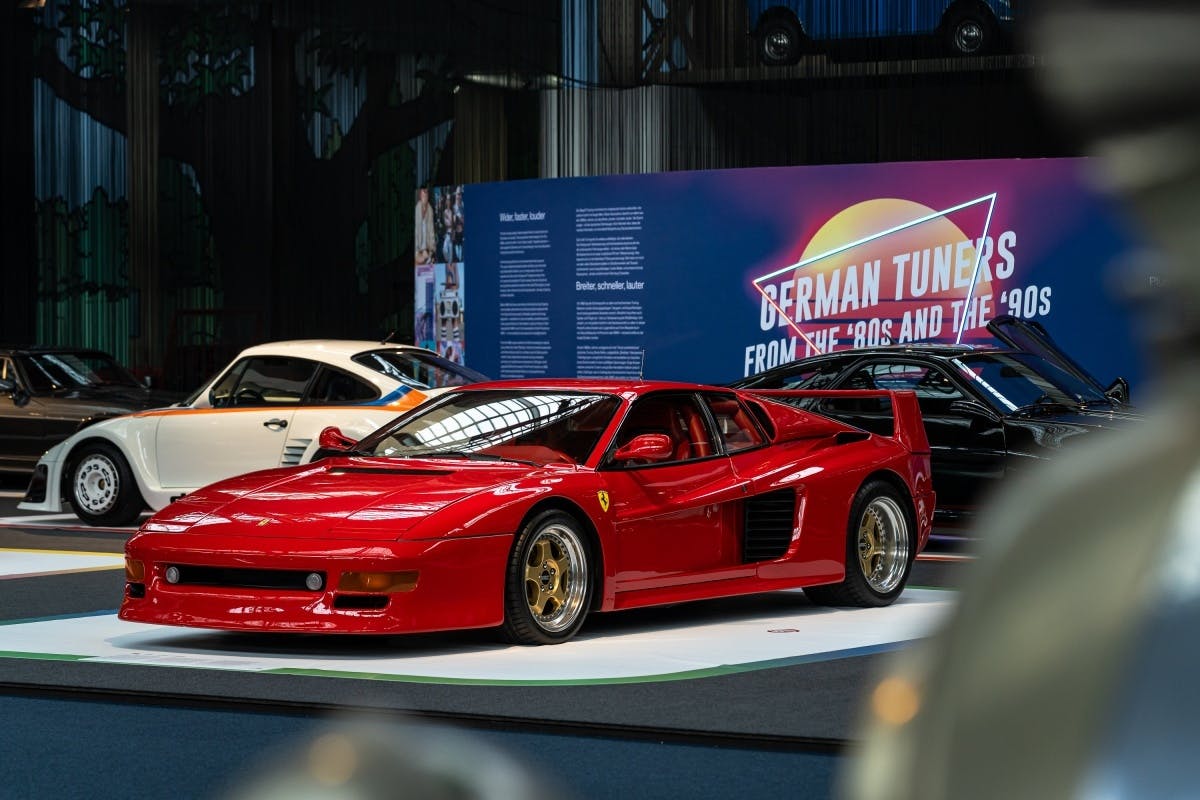 Ferrari Testarossa Lotec TT1000