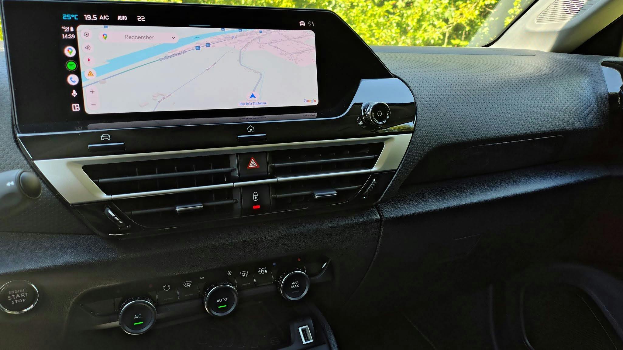 Citroen e-C4