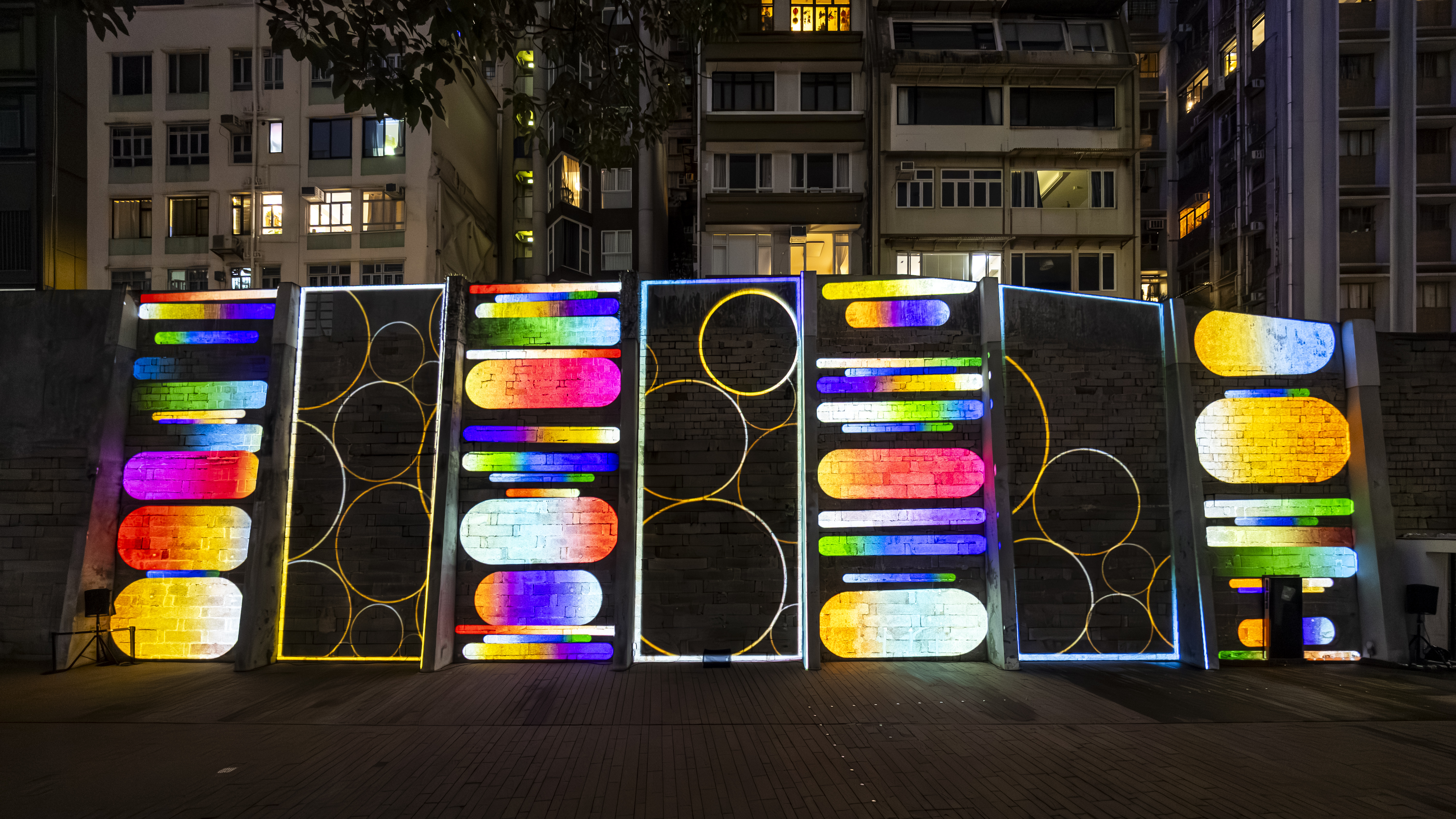 《共鳴》的主視覺設計