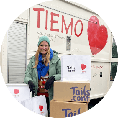 Spendenübergabe an TIEMO