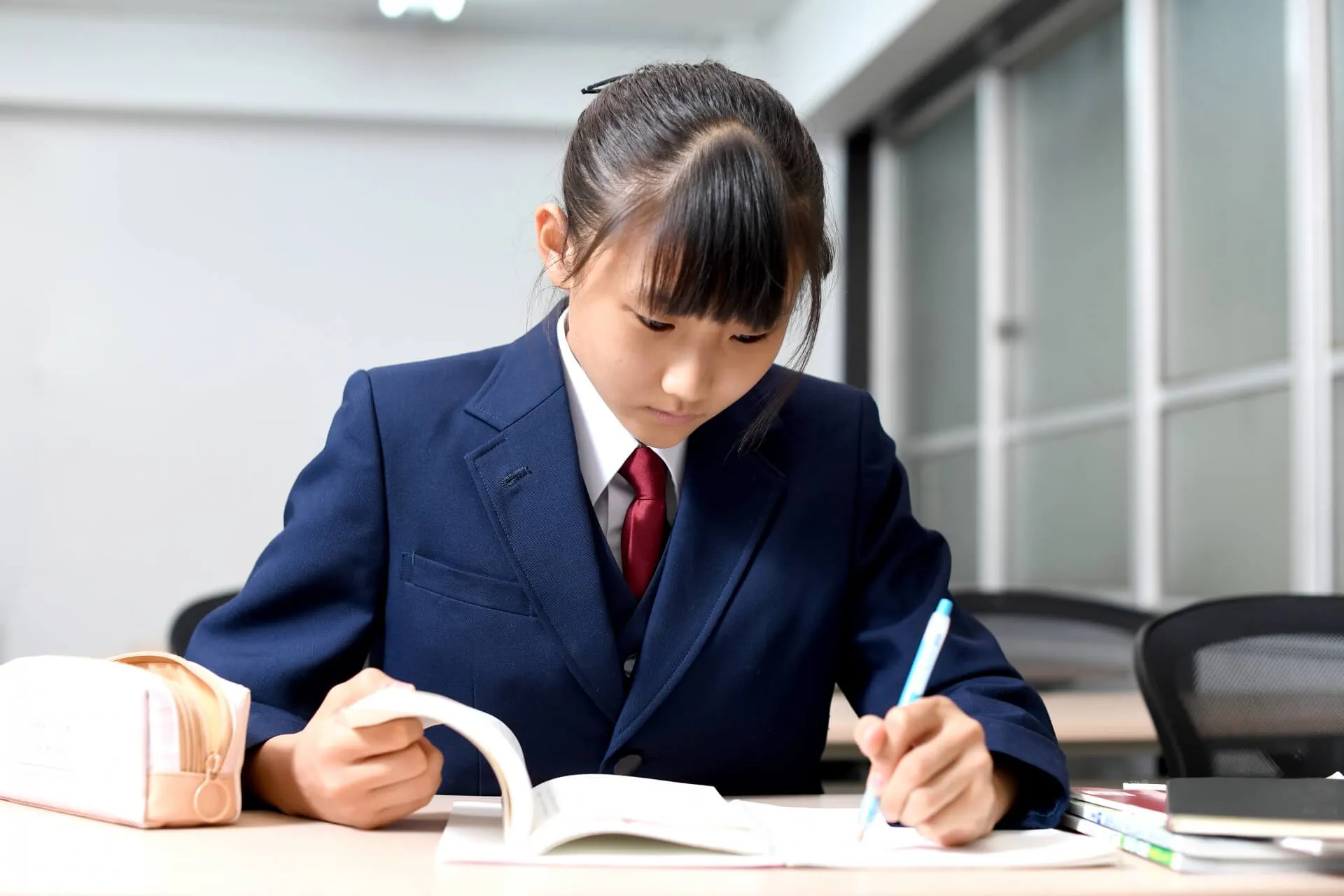 塾の体験授業にふさわしい服装
