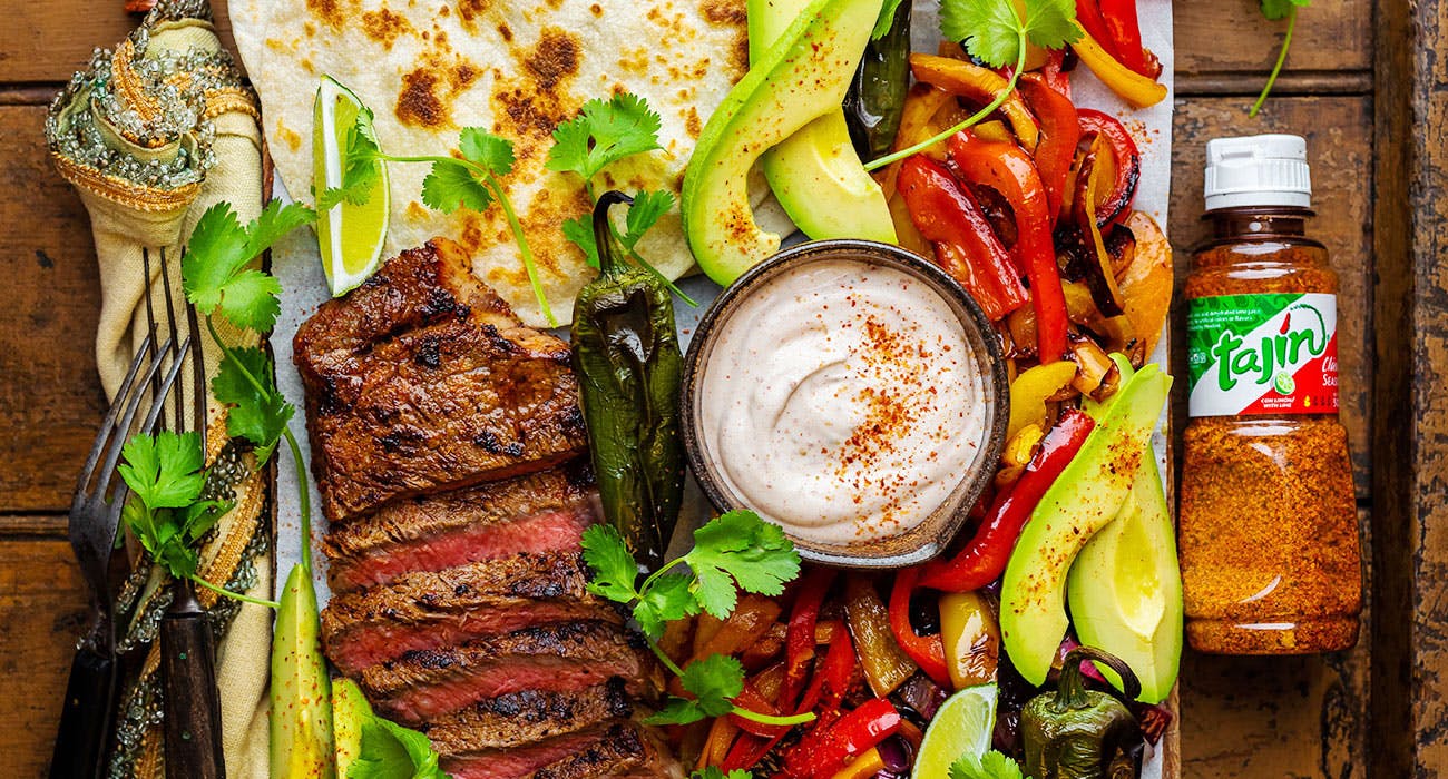 Gegrilde Tajín-Korst Biefstuk Fajitas