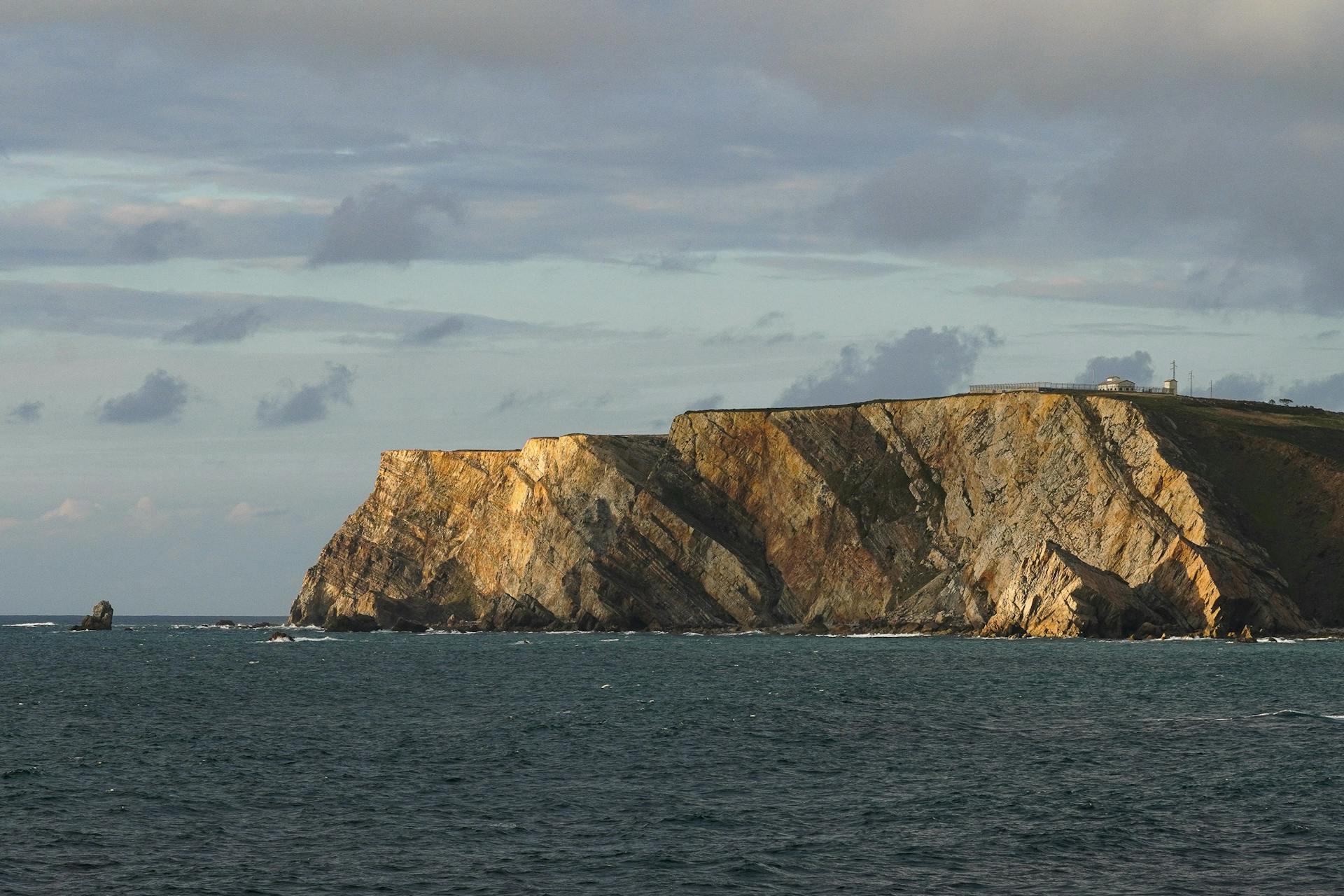 Lighthouse Cabo Peñas cliffs