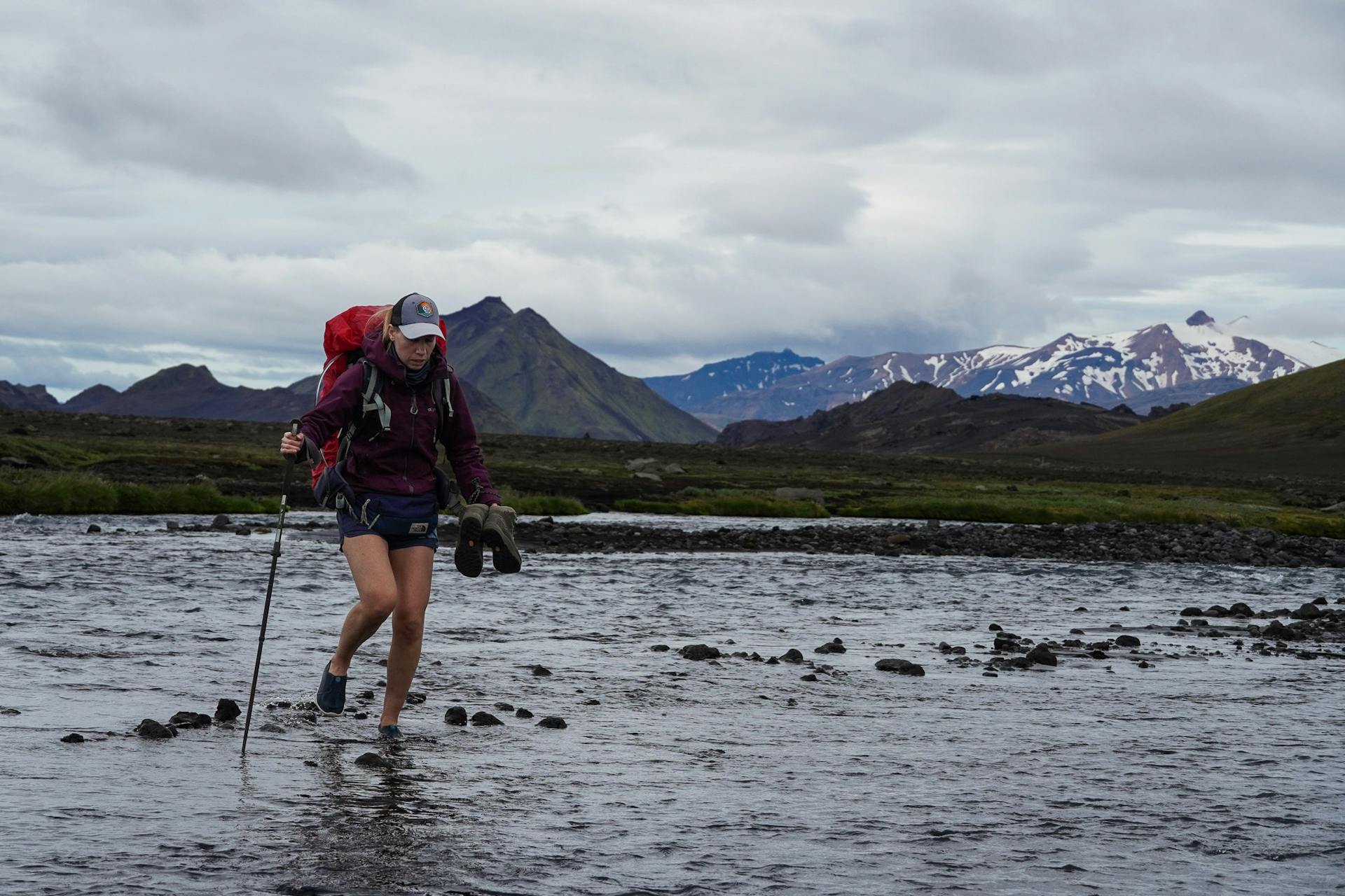 River crossing in Laugavegur Trail