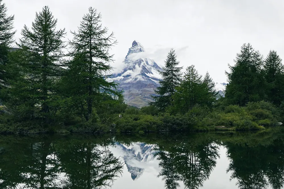 Lake Grindjisee and Matterhorn