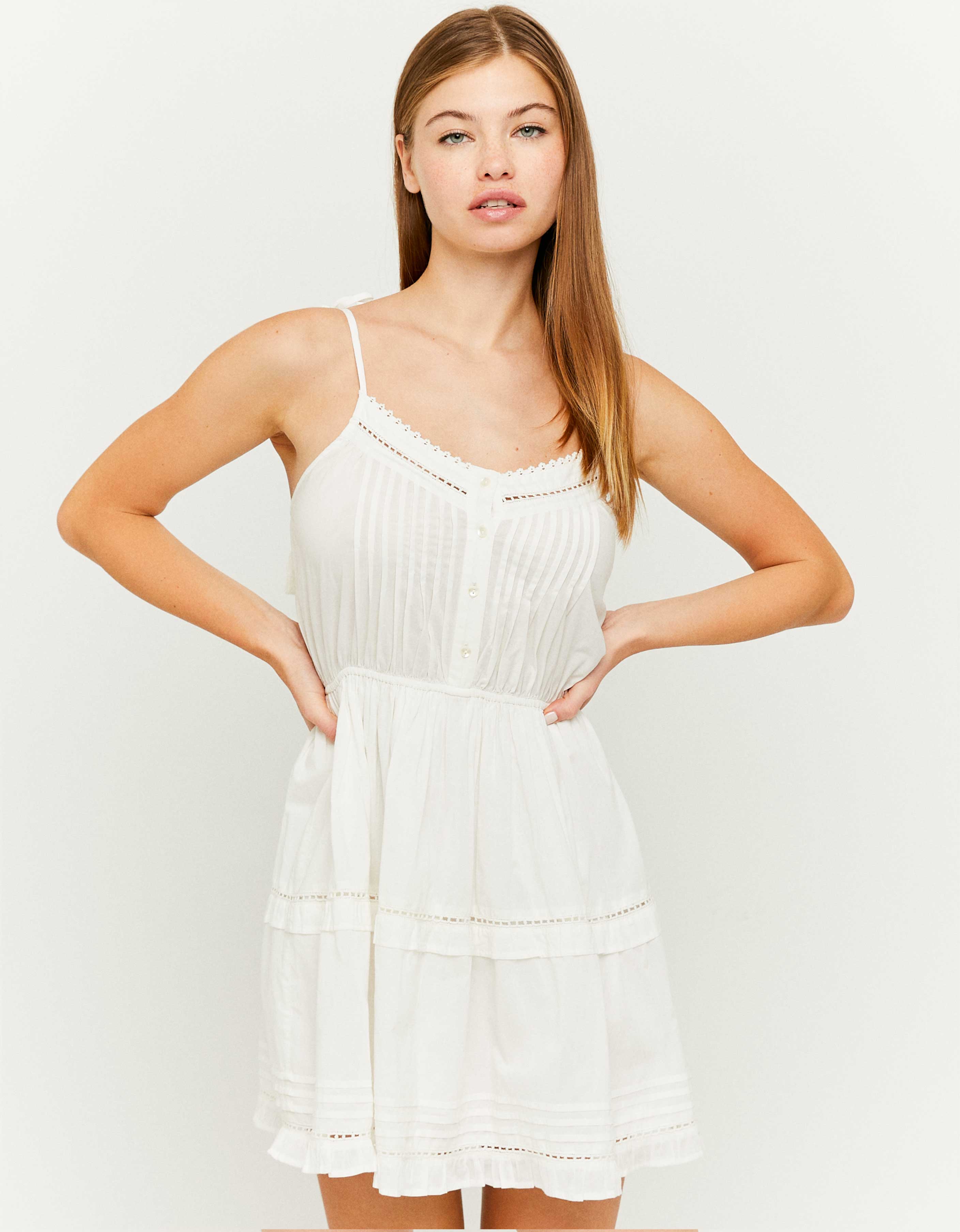 Kleider Jumpsuits Fur Damen Online Tally Weijl 