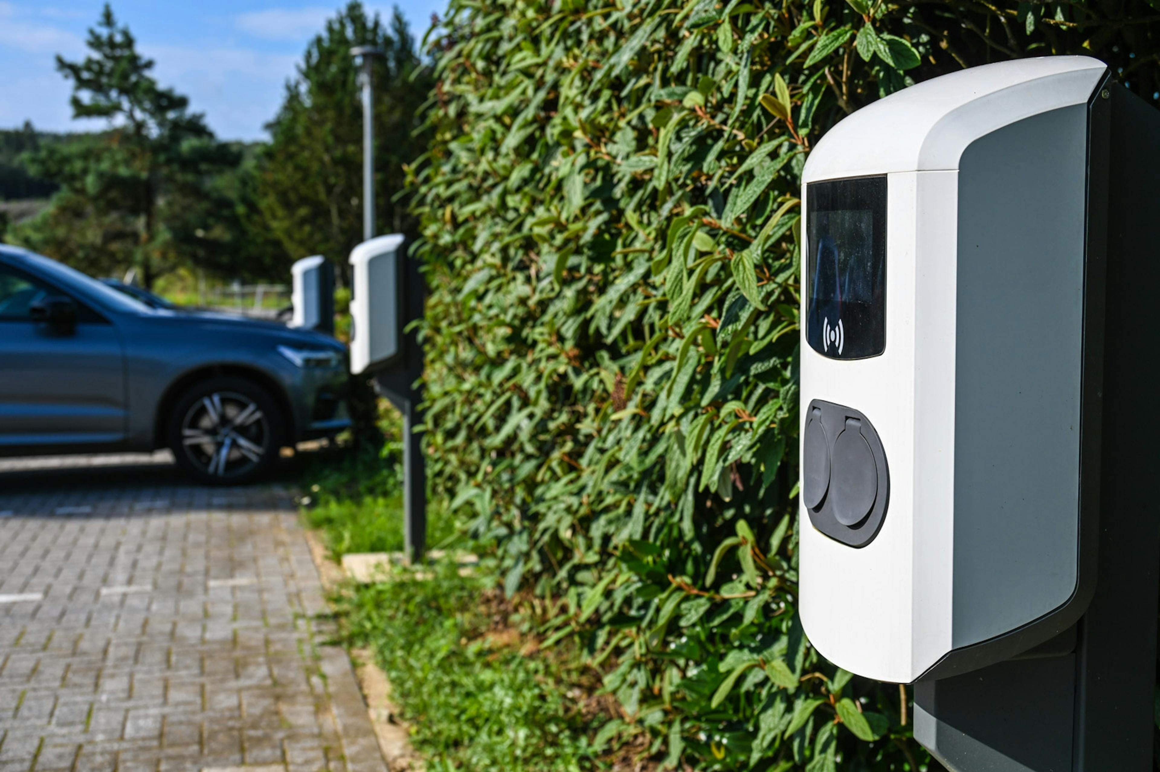 Pose de bornes électriques par Taran Électricité