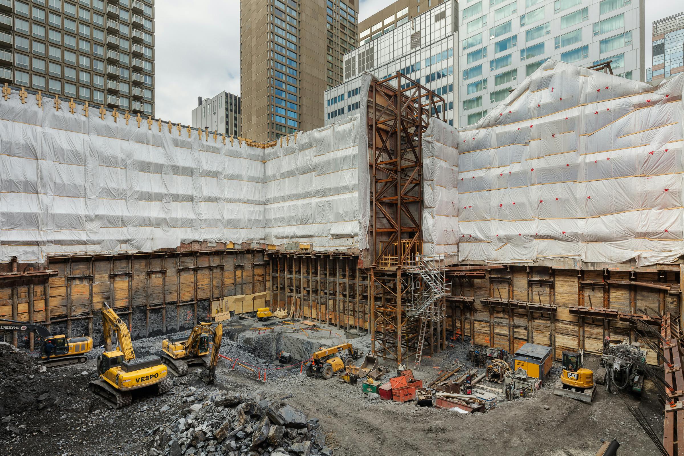 Photograph of the excavation of a construction site in Montreal.