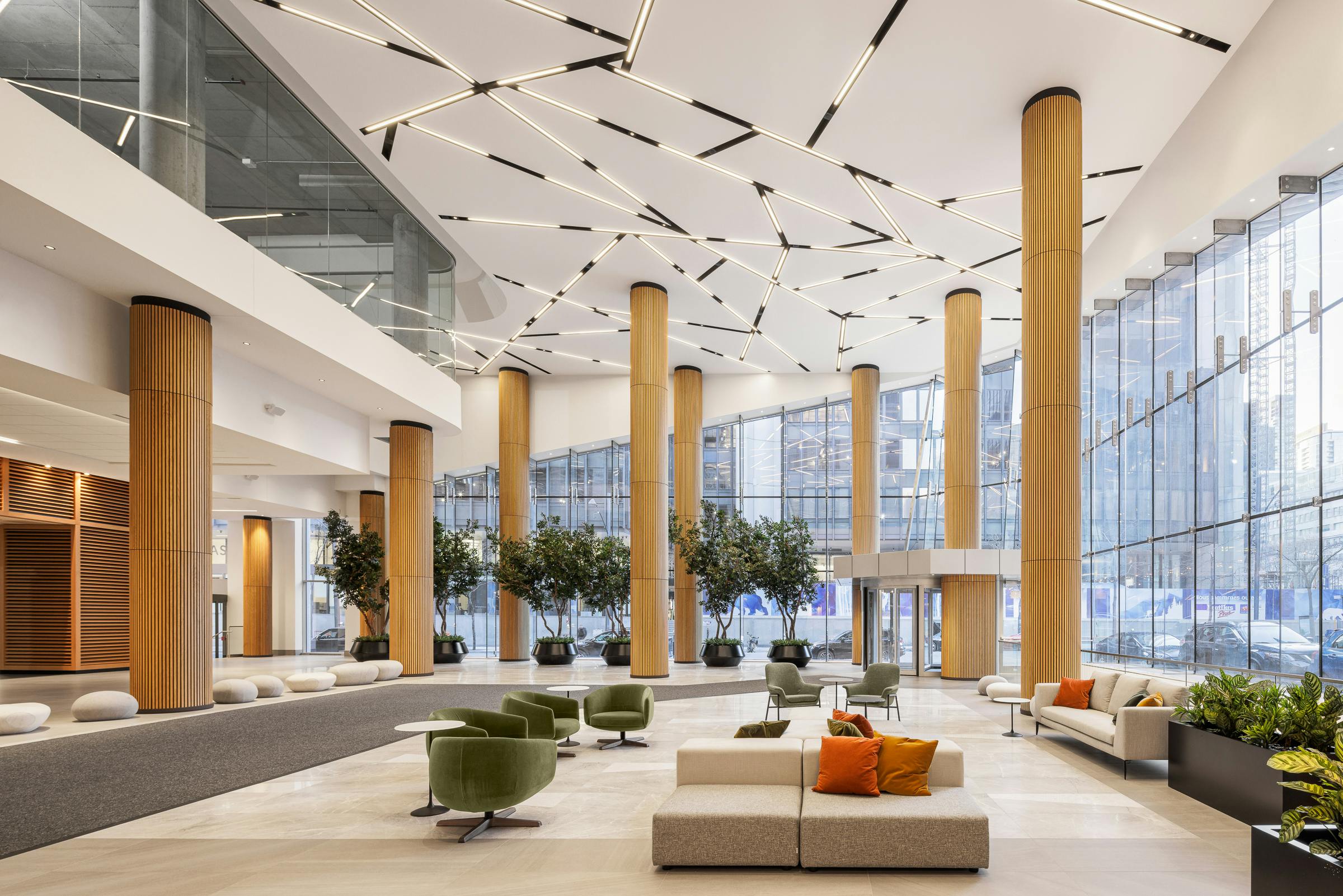 Design intérieur du lobby d'une nouvelle tour au centre ville de Montréal.