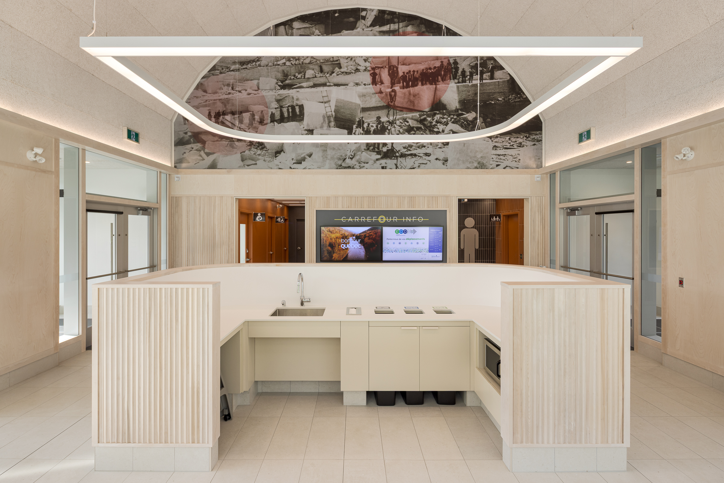 Interior architecture highlighting the flow of movement inside the rest area.