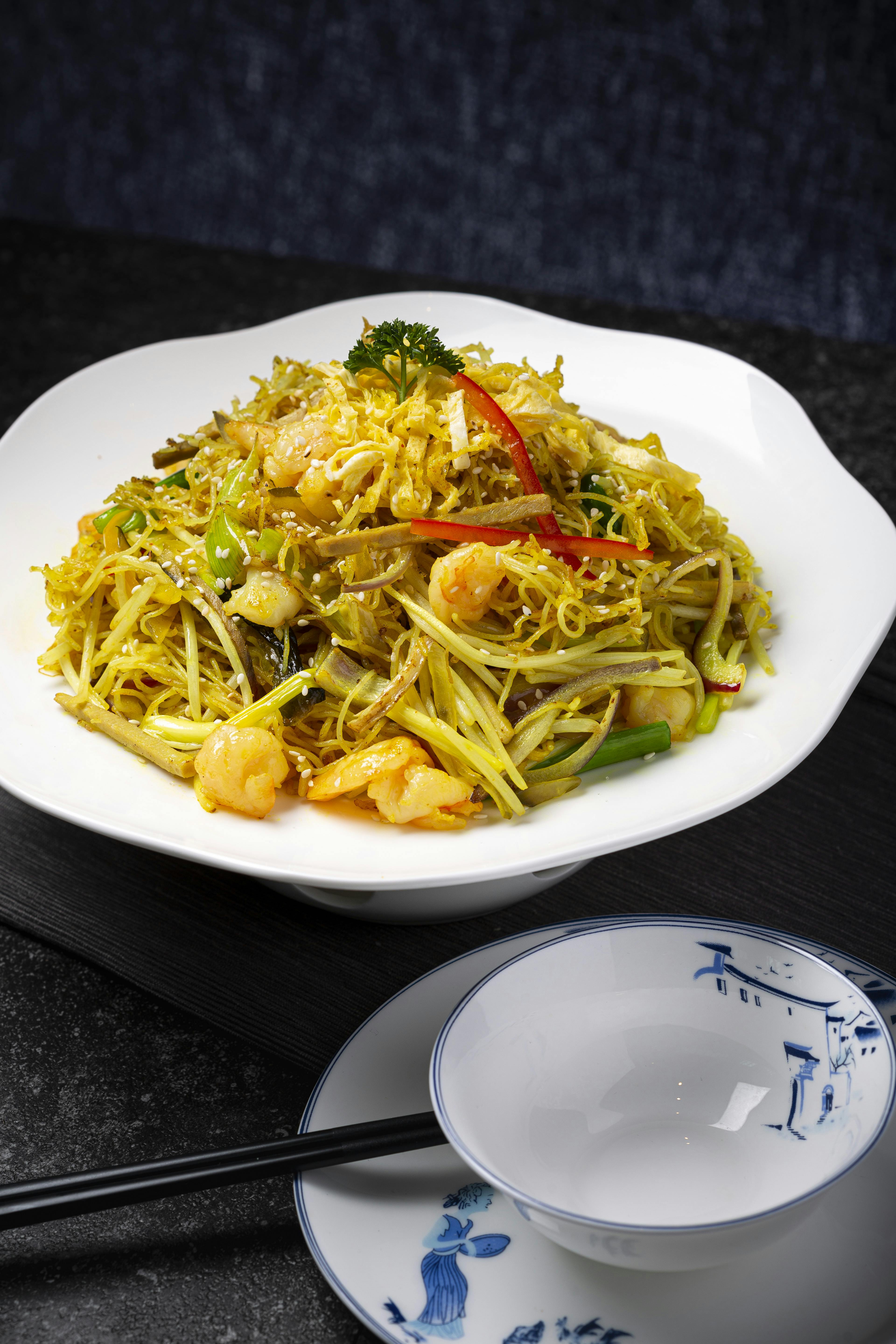 Singapore Noodles from Moon Palace Toronto