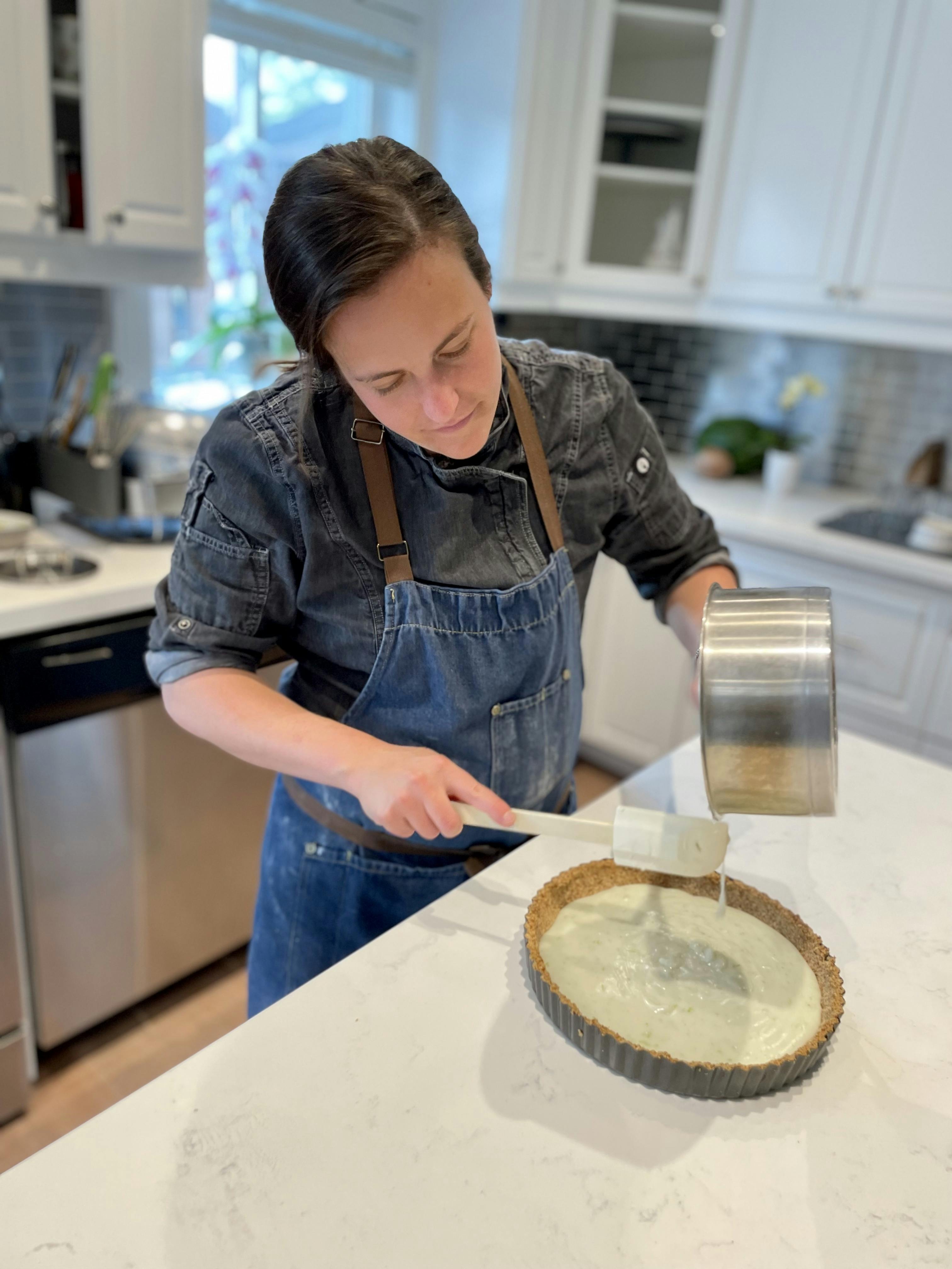 Shai Mandel fills in her pie with Coconut Custard