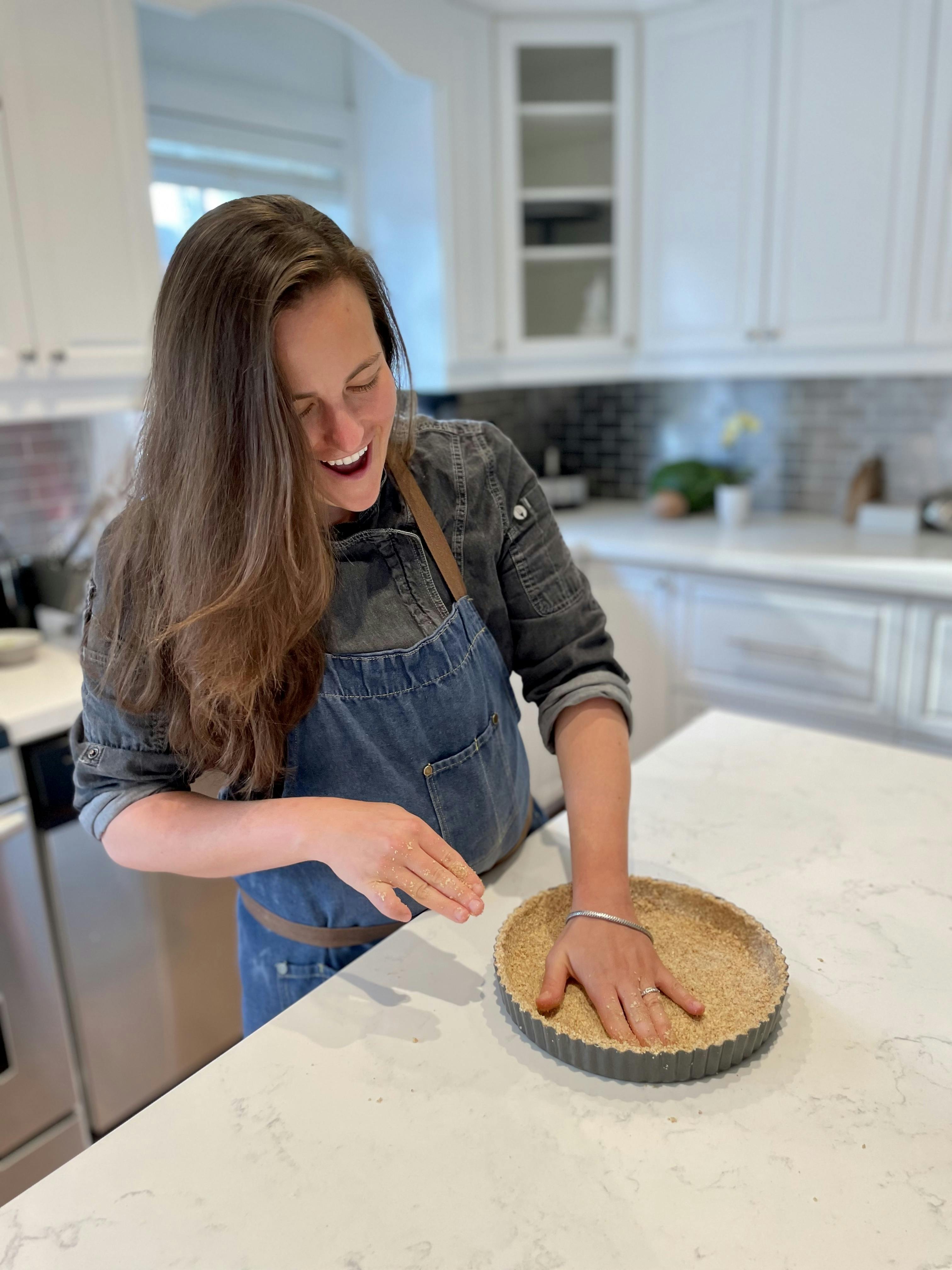 Shai Mandel preparing her signature Vegan and Gluten-Free Coconut Key-Lime Pie