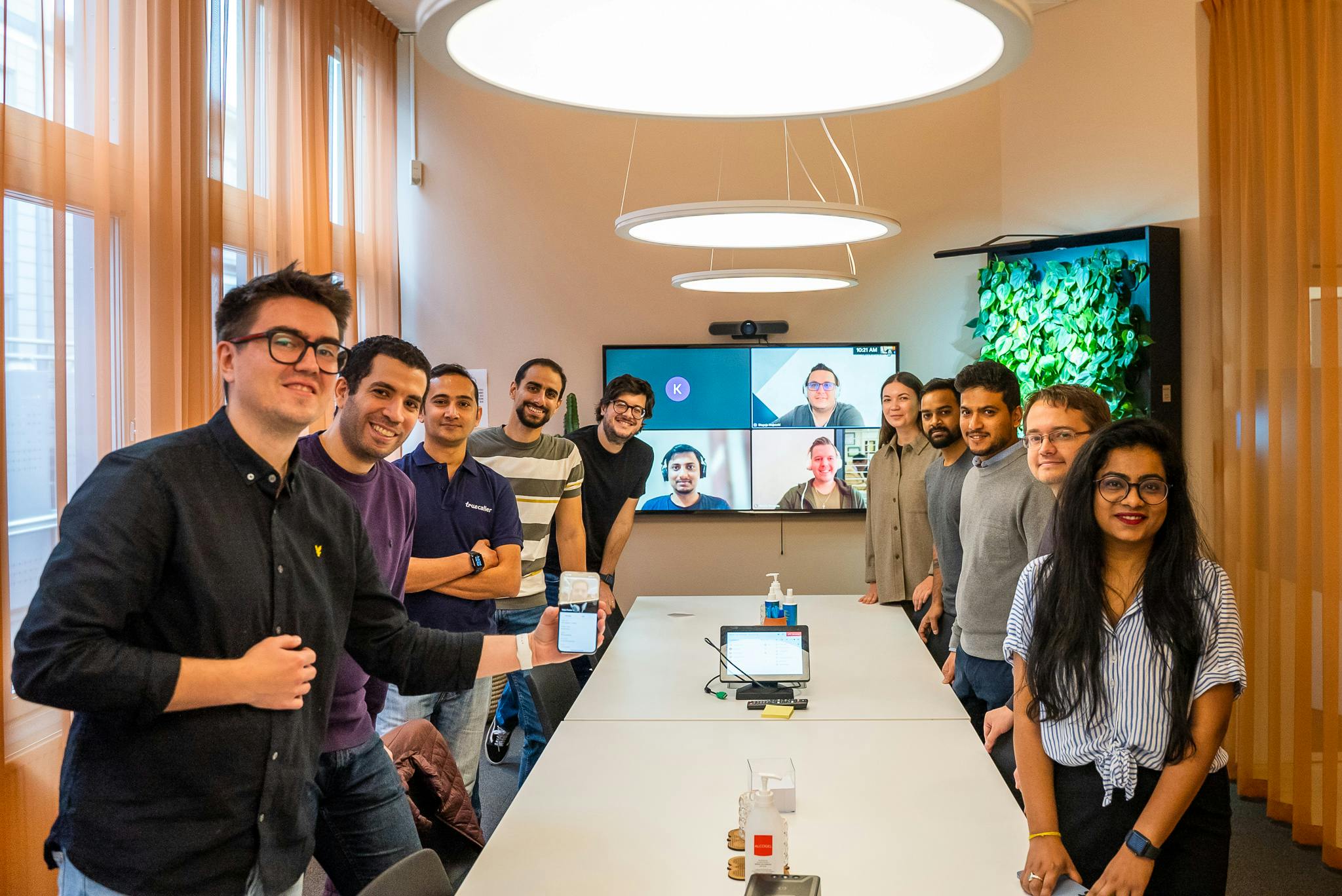 Truecaller's iOS Team