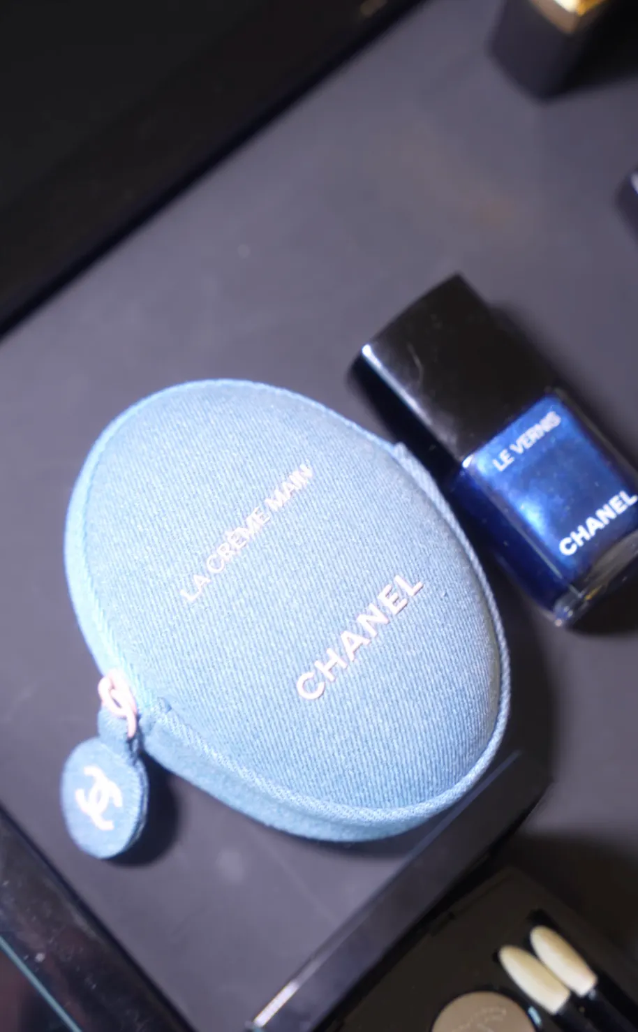 CHANEL BEAUTY - CAROLINE HU x VALENTINA LI / LOUIS LIEBERT