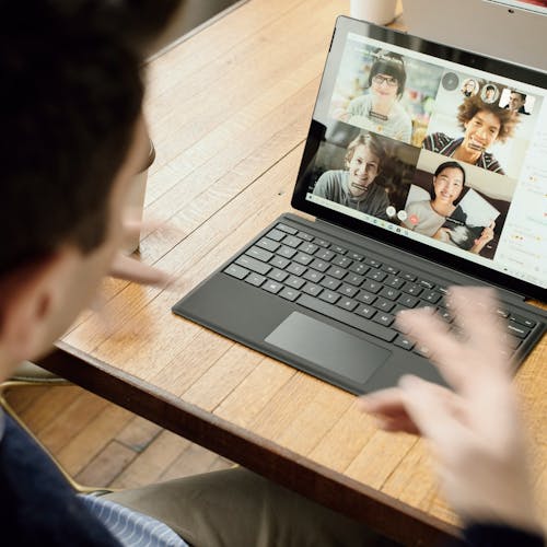 Cover Image for How to keep your remote team happy, besides Zoom happy hours