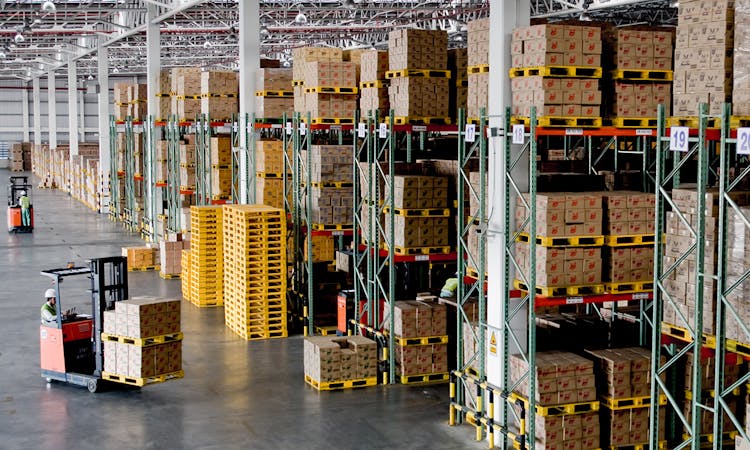 Lagerbewirtschaftung Use Case TEAMProjekt Outsourcing