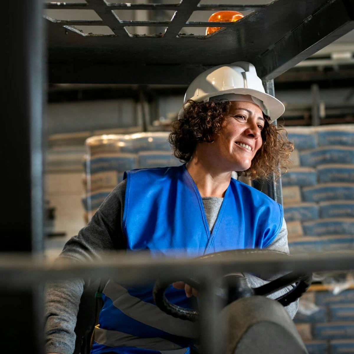 Mitarbeiterin Lagerlogistik