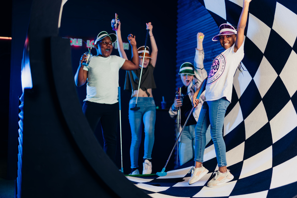 kids birthday party - mini golf teamsport