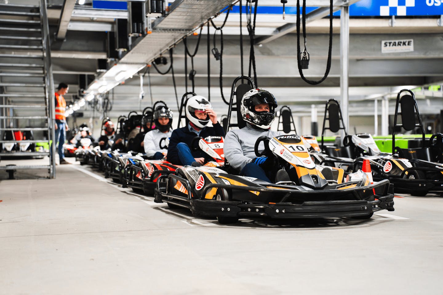 TeamSport E-Karting Deutschland - Dein #1 indoor Kartbahn