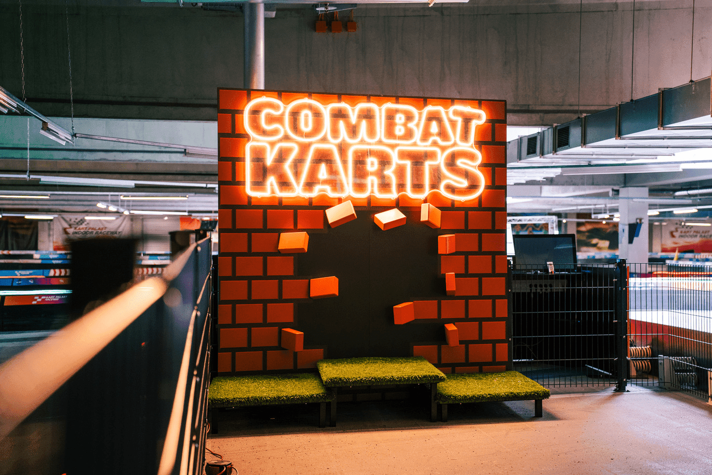 Siegerpodest der Combat Karts Rennstrecke