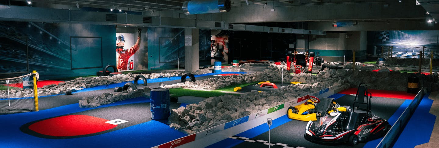 Ein Überblick über den 10 Loch Adventure Minigolf Platz