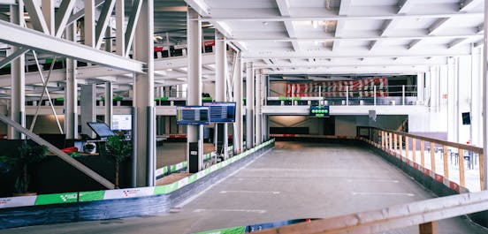 Überblick auf die Start-Ziel Gerade auf Raceway 3