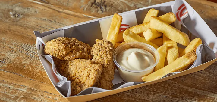 Chicken Nuggets, Chips and Mayo