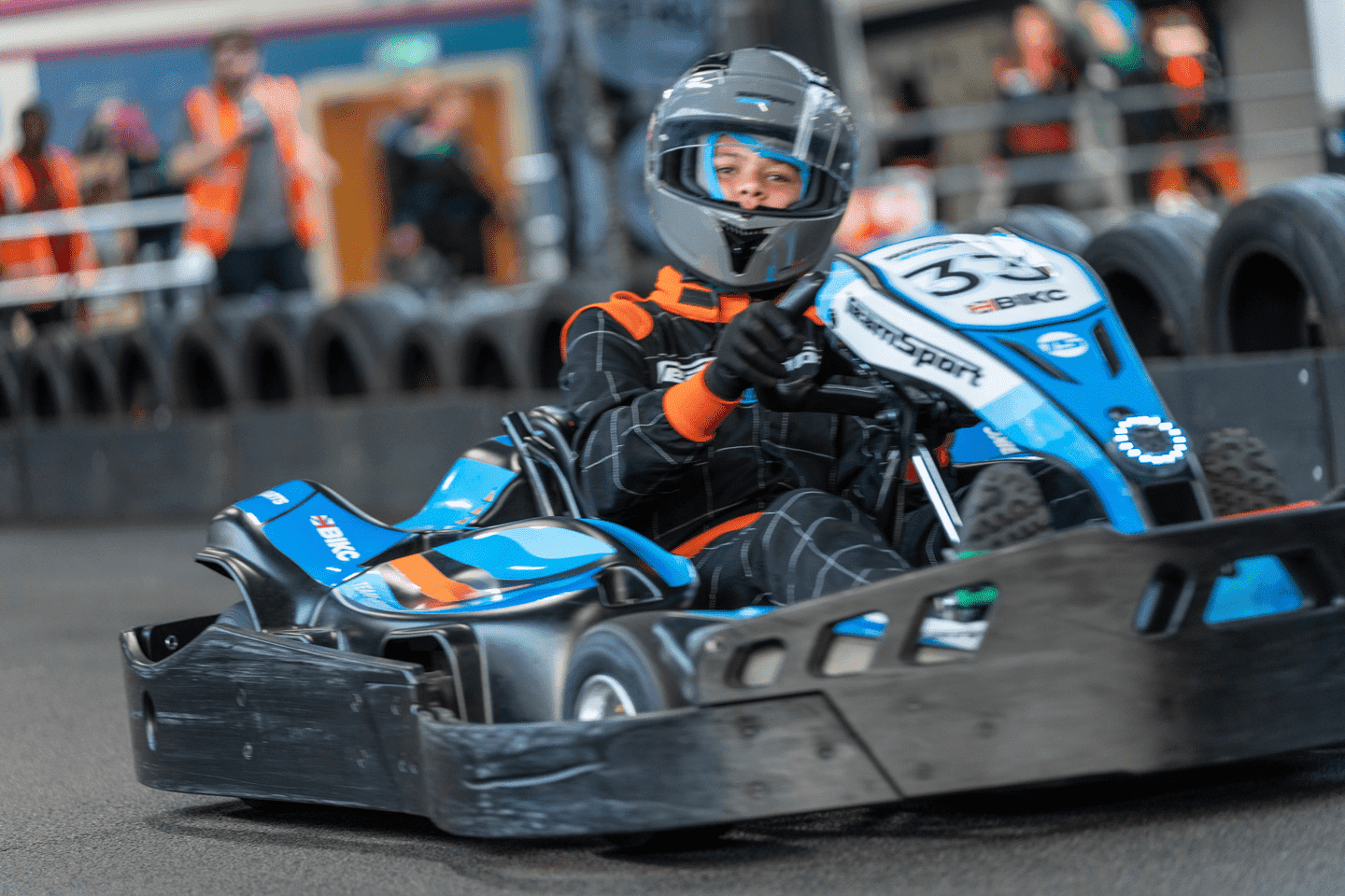 Karter in E-kart 