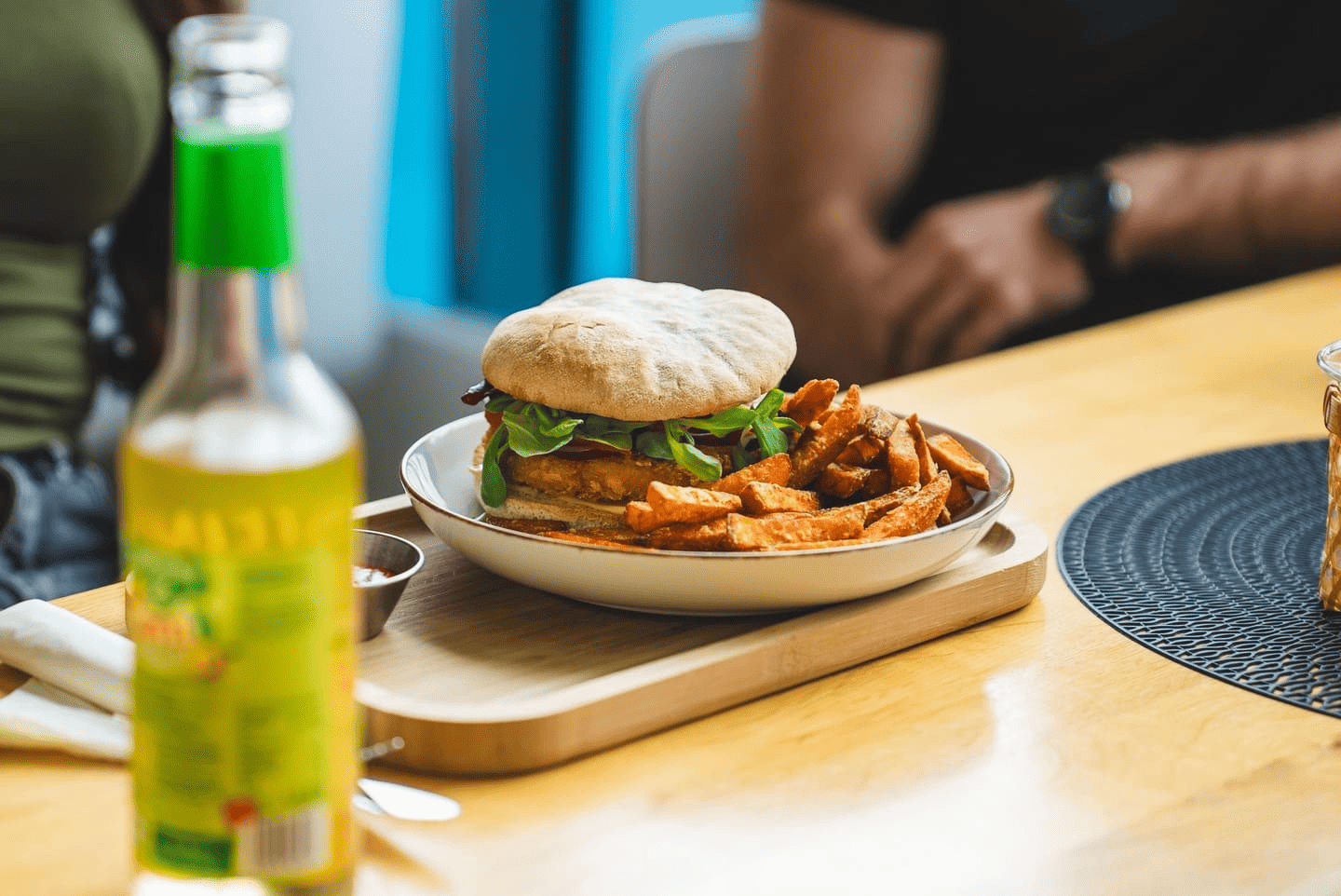 Ein leckerer Burger in unserem Bistro