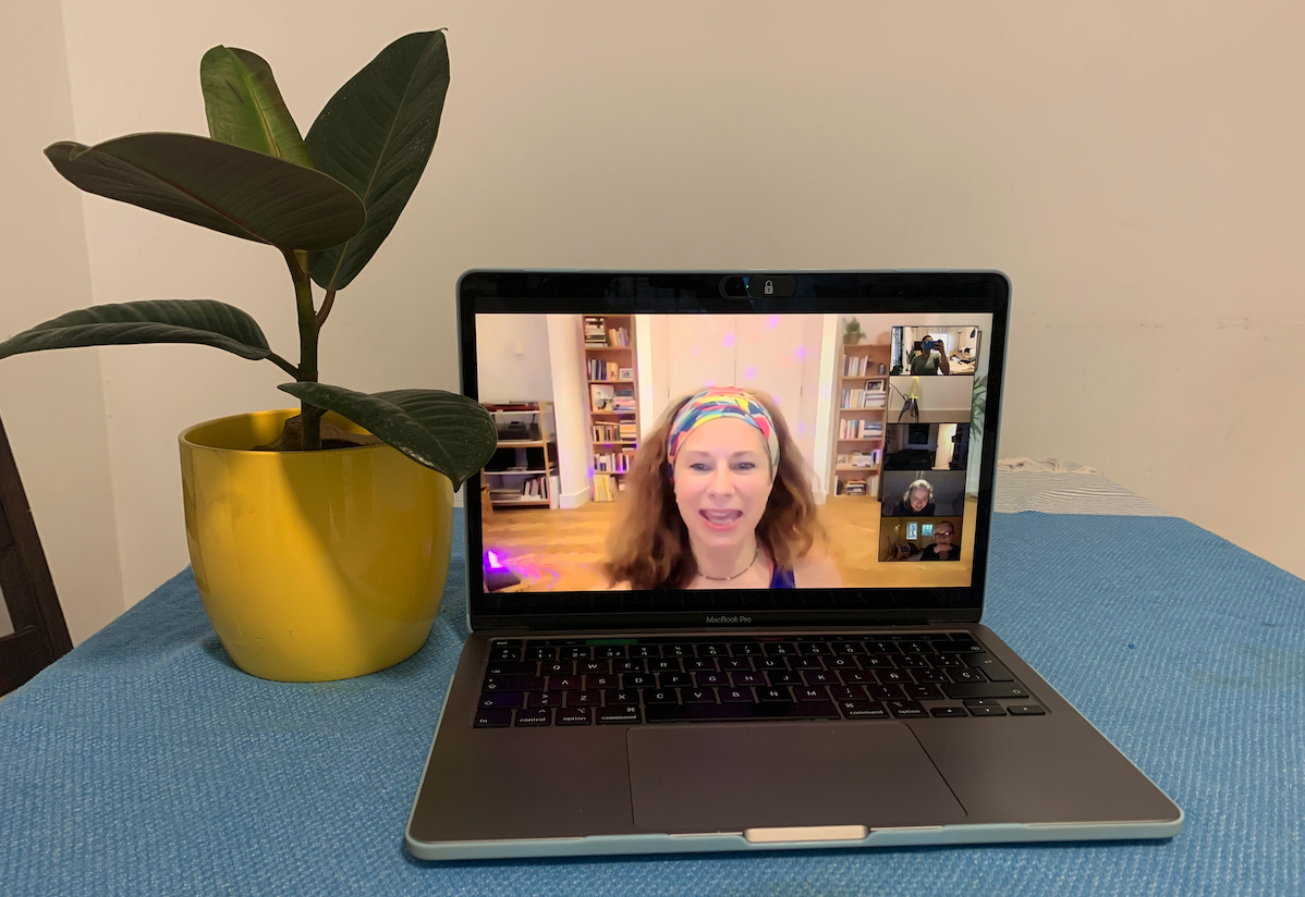 dance fit bath online class with siobhain