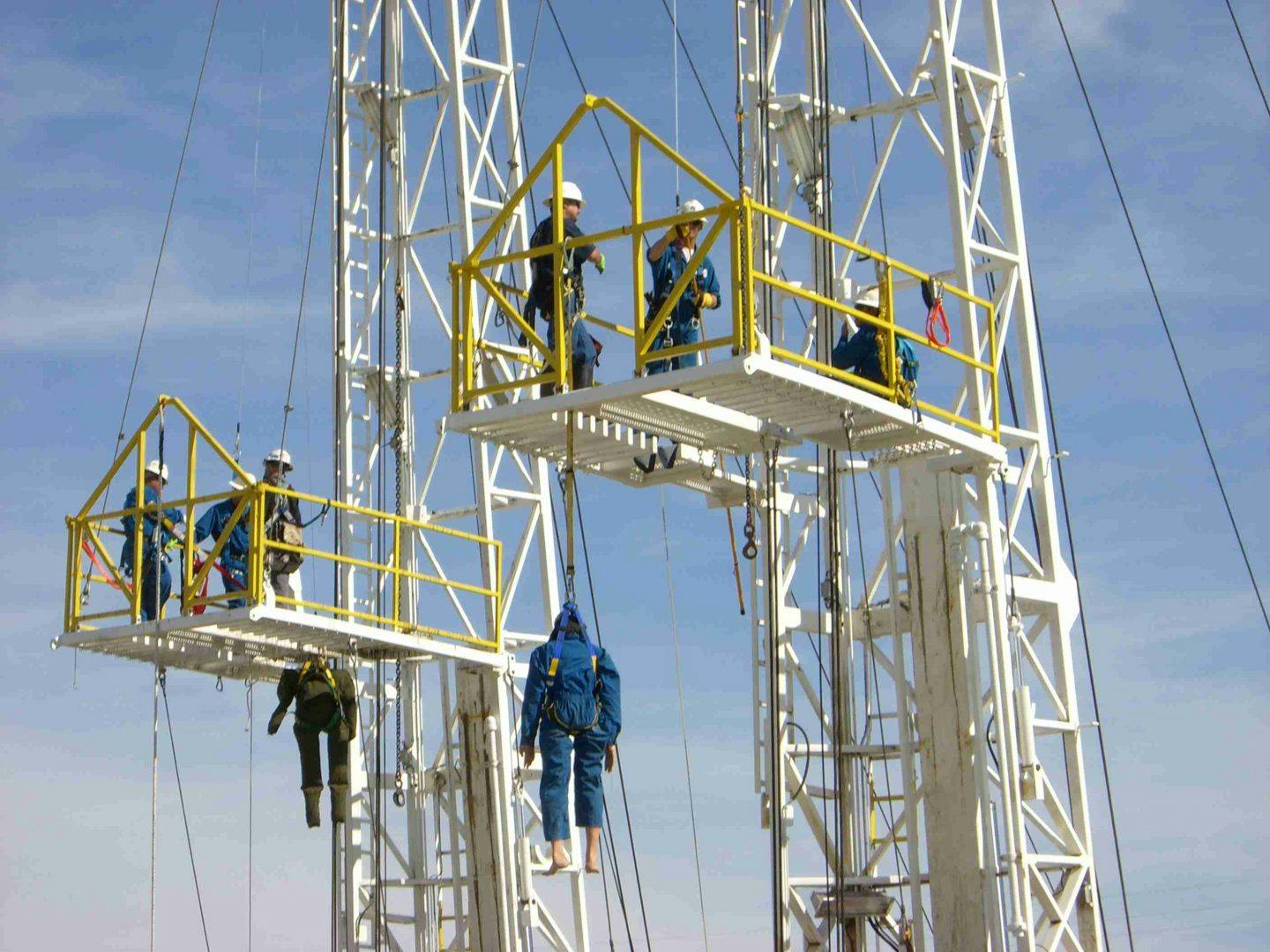 TSL Derreck workers training, oil & gas industry