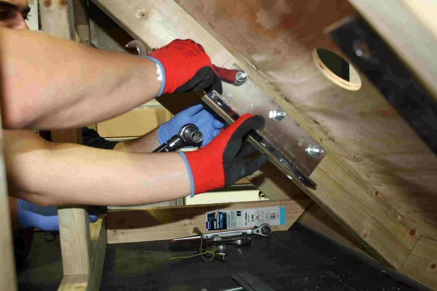 Kee Anchor Bolt Installation and Testing