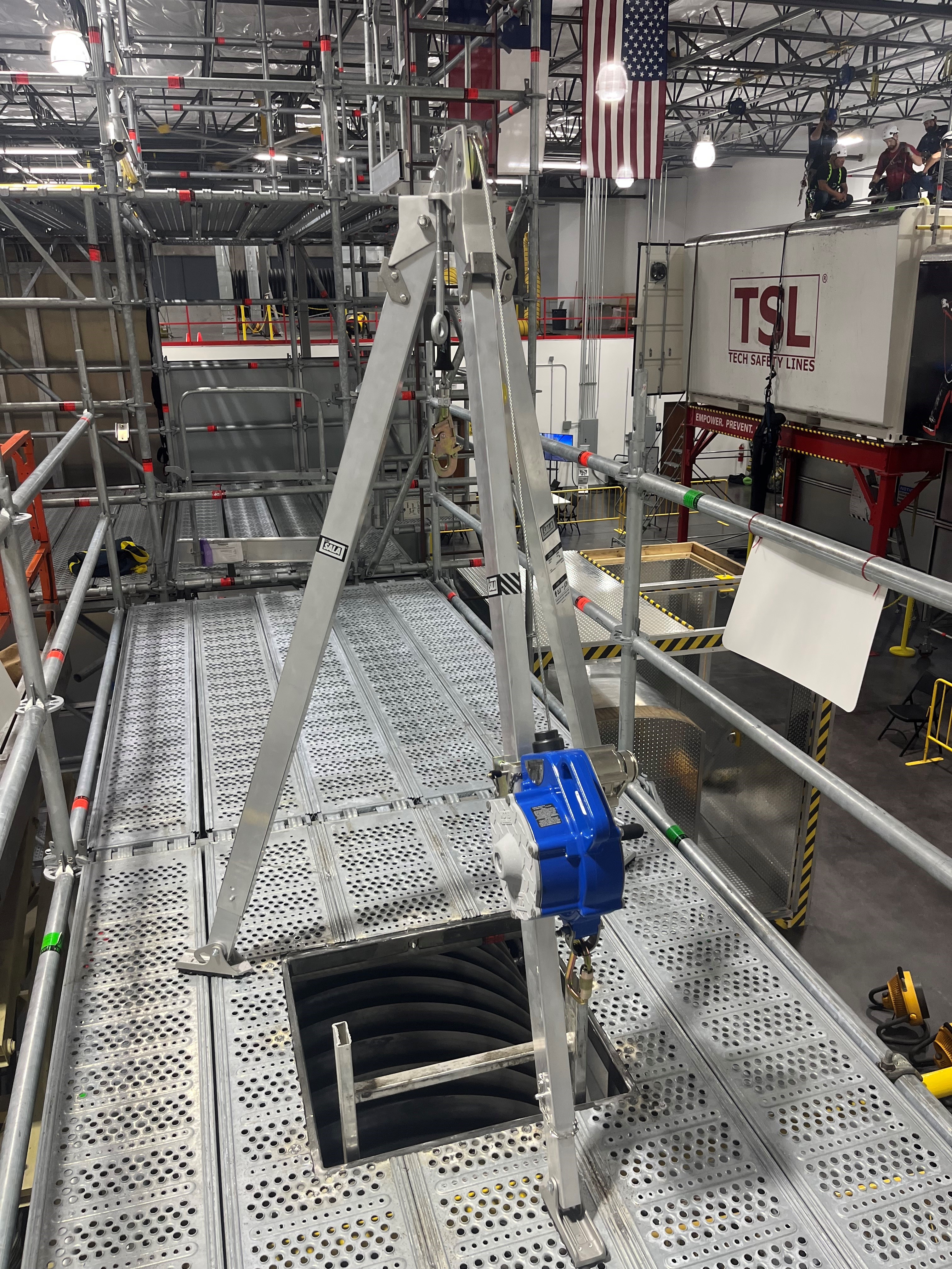 Confined Space Rescue Tri-Pod