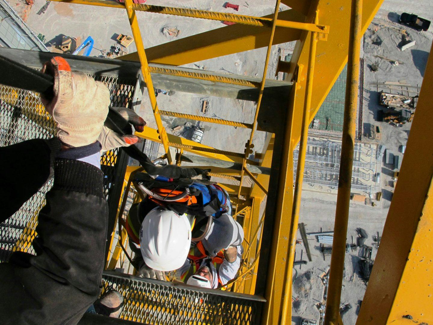 TSL tower crane safe descent