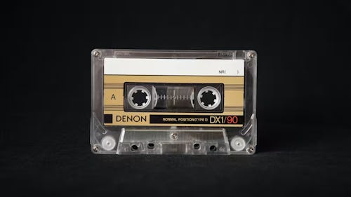 Analog Cassette.