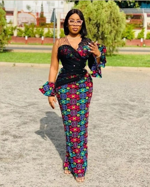Latest ankara hot sale styles gown