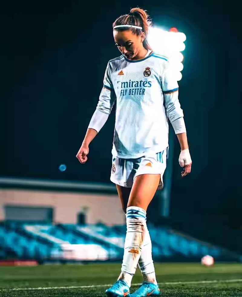 https://sportsandworld.com/most-hottest-female-soccer-players-in-the-world-2022.html