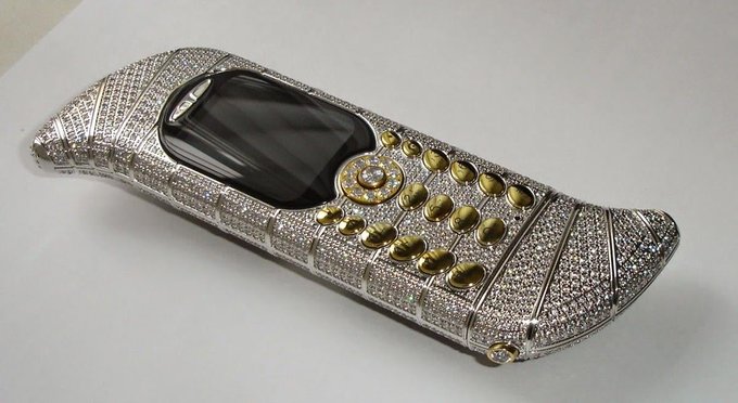 Goldvish Le Million is one of the most expensive phones in the world