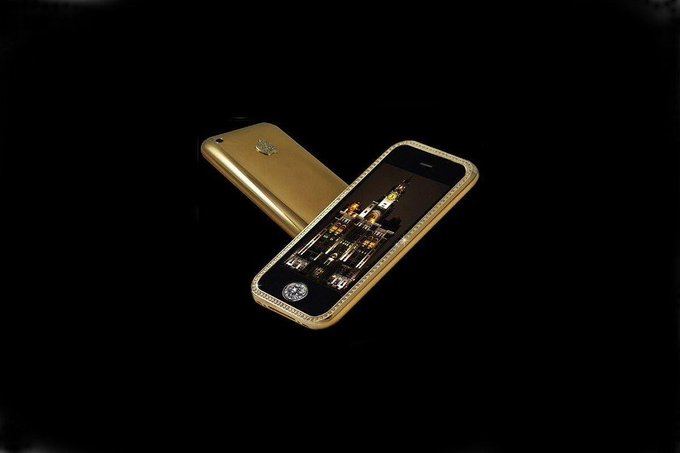 Goldstriker iPhone 3GS Supreme is one of the most expensive phones in the world

