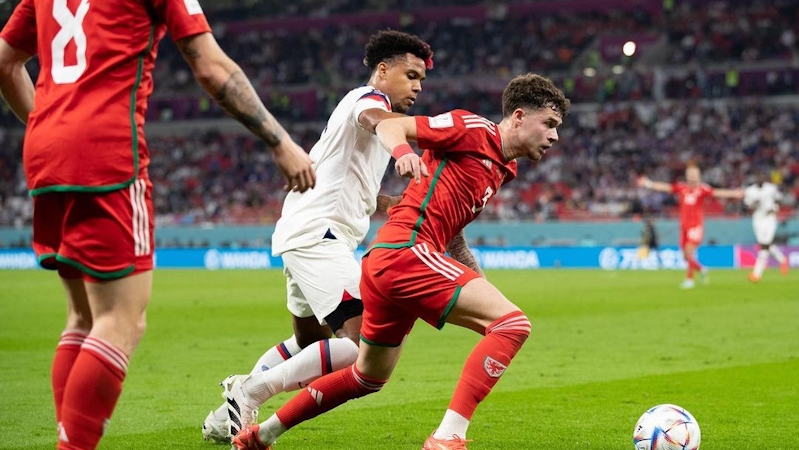 Neco Williams in action for Wales national team at the 2022 Qatar World Cup