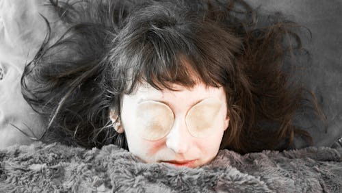 A girl with sleeping beauty syndrome (kleine-levin disorder)