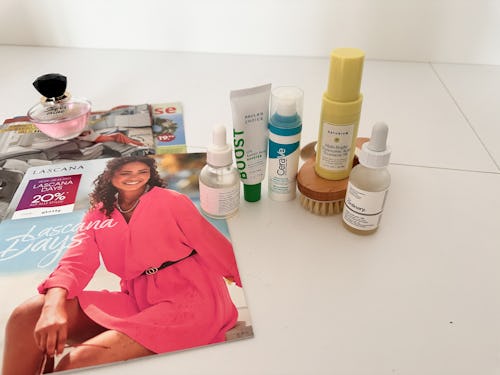 Image showing skincare products including face acids like tranexamic acid placed on a table