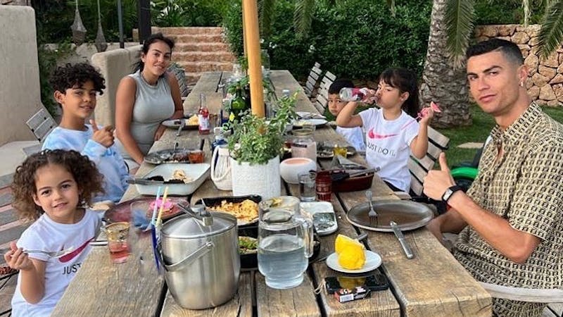 Cristiano Ronaldo and his family on vacation