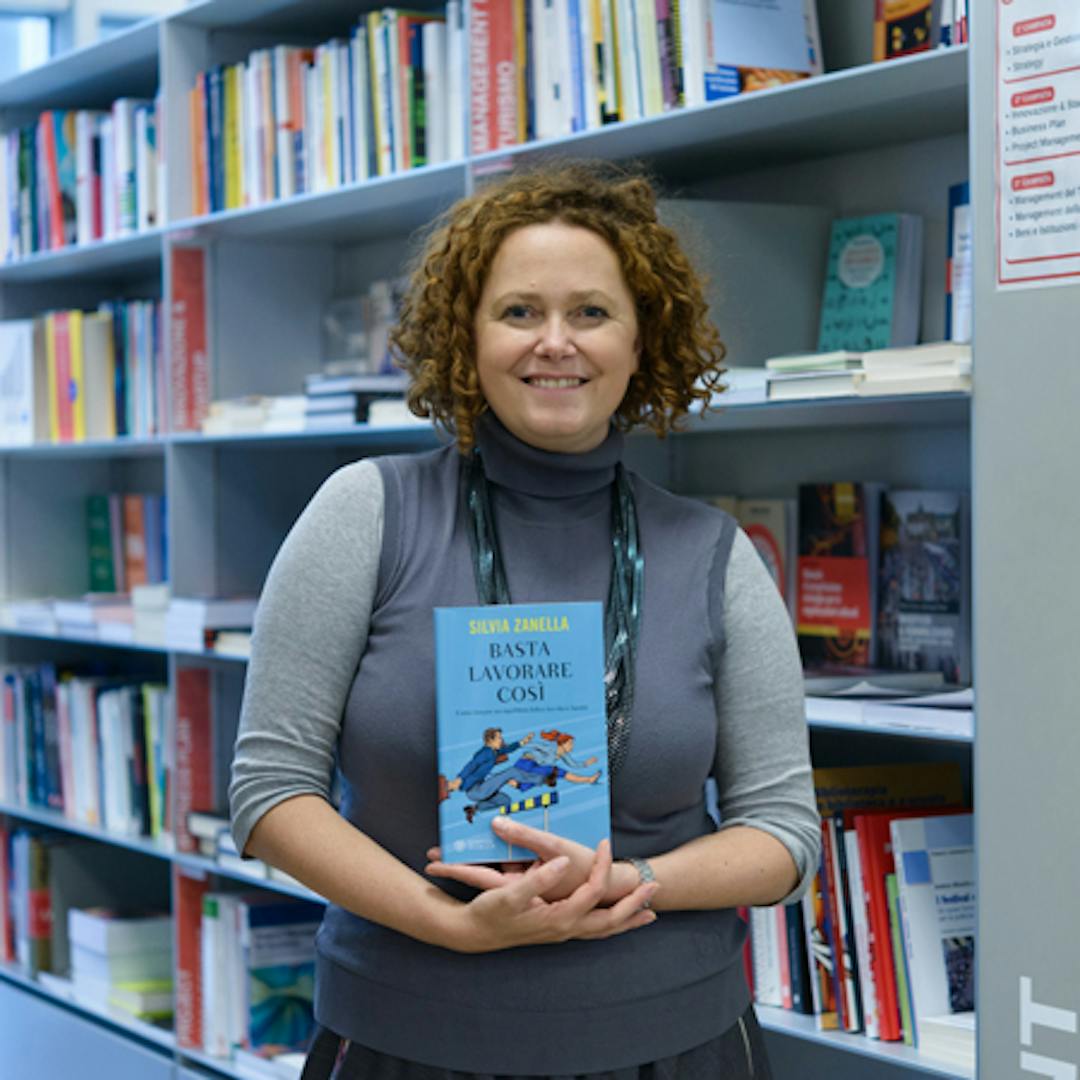 Silvia Zanella con il suo libro