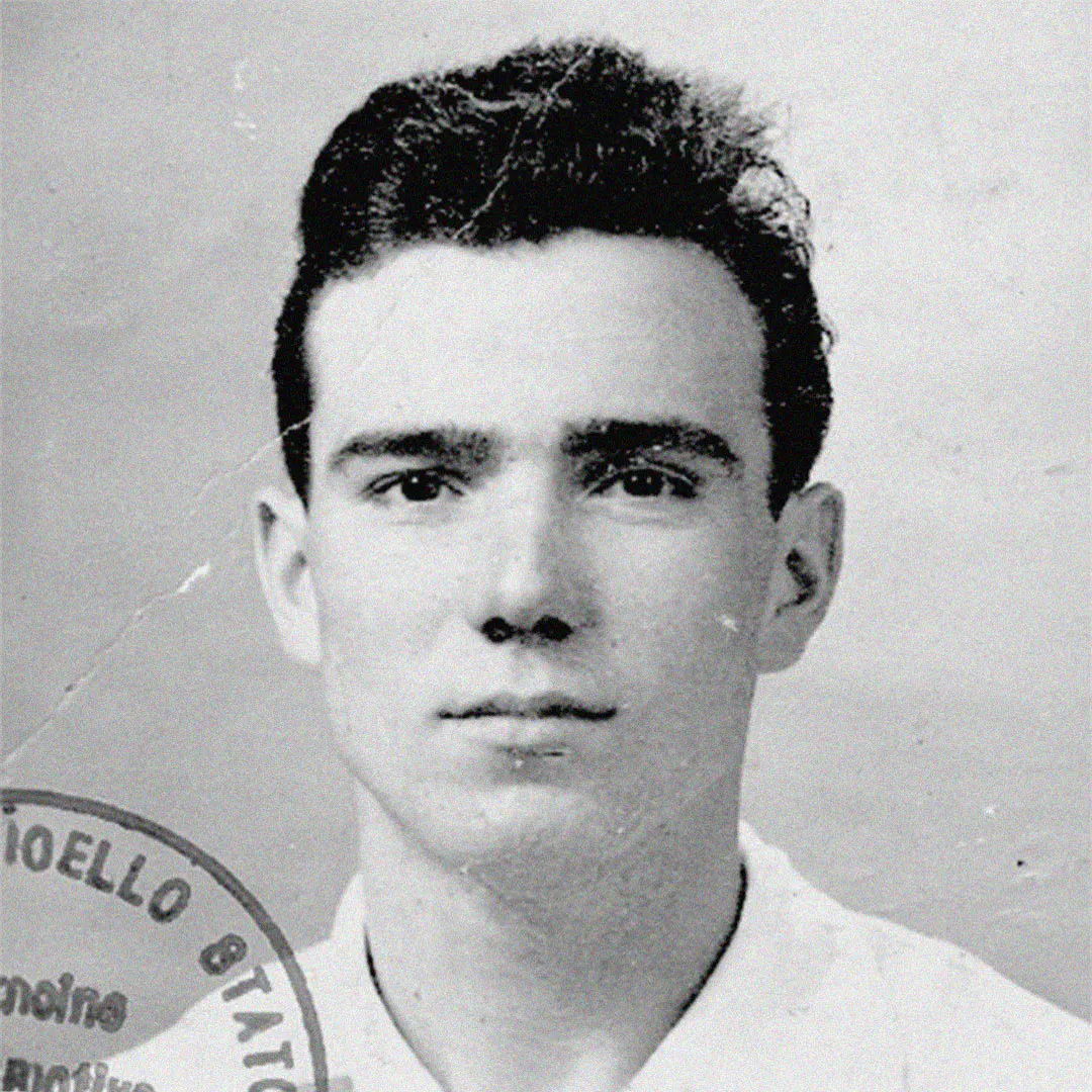 Foto in bianco e nero di Vittorio Tadei da giovane