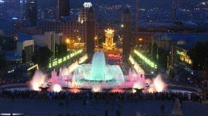 Plaça España at night 