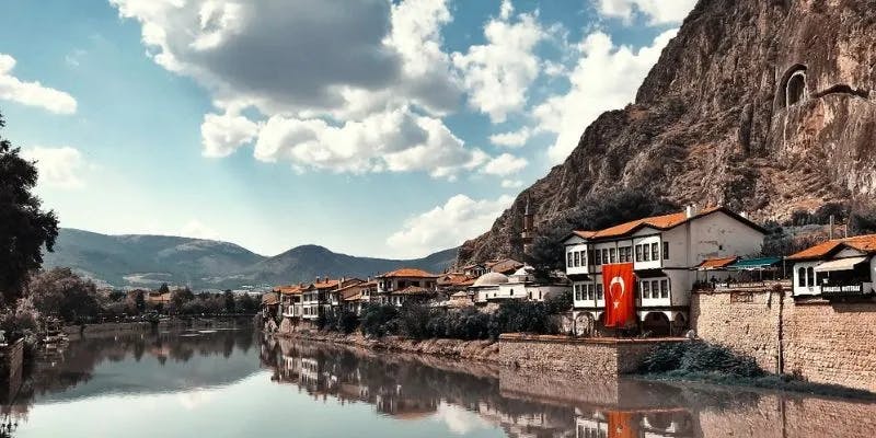 A peaceful view of Amasya, Turkey, ideal for Indians traveling with a Turkey e-visa