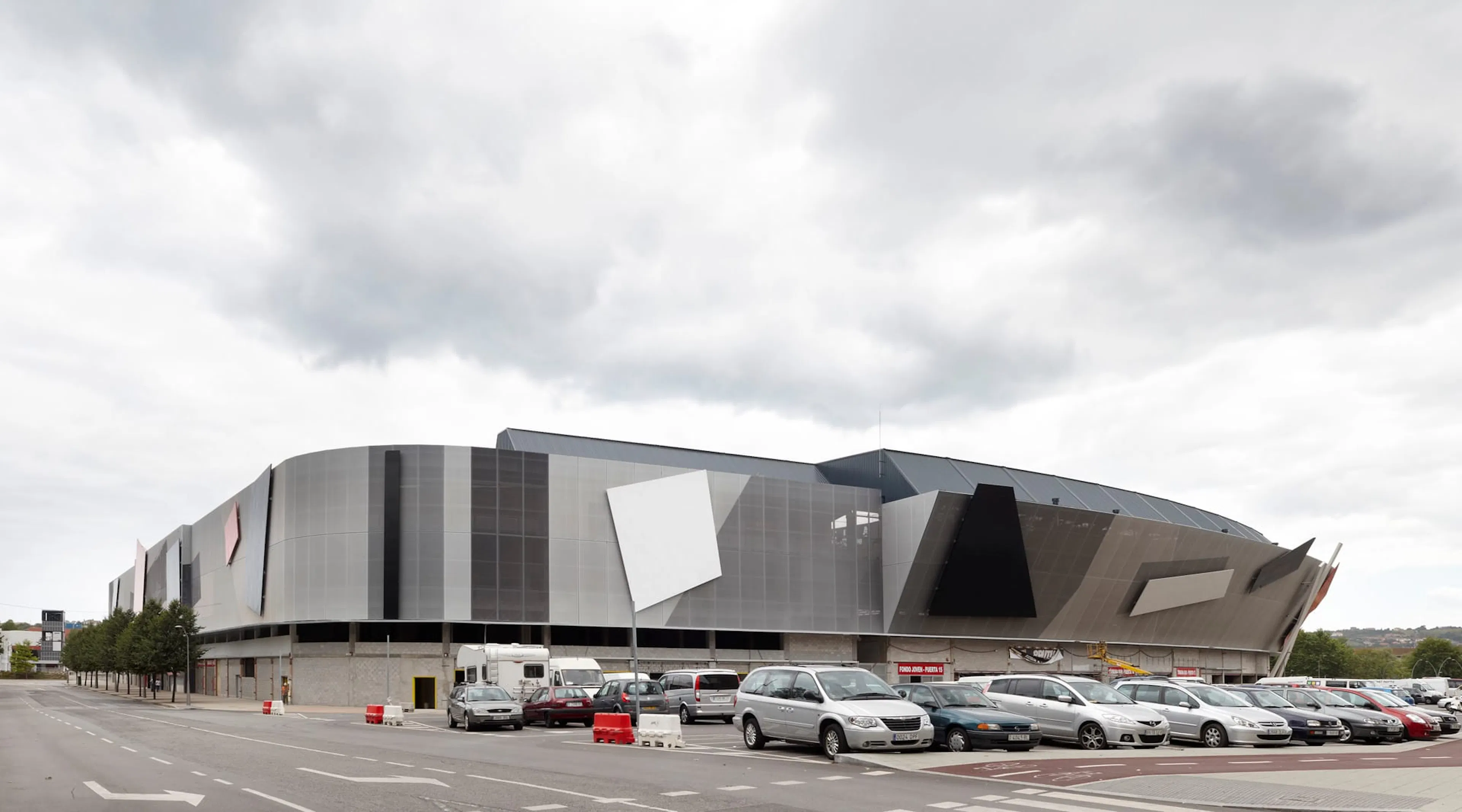 Stadium El Molinón